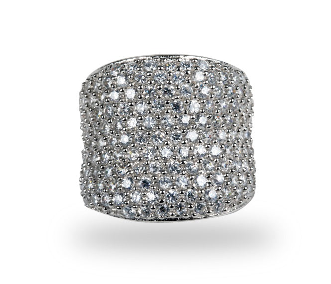 Montecarlo Ring made of 925 sterling silver with cubic zirconia stones in a pavé setting. A real show-stopper! Shop rings & affordable luxury jewellery by Bellagio & Co. Worldwide shipping