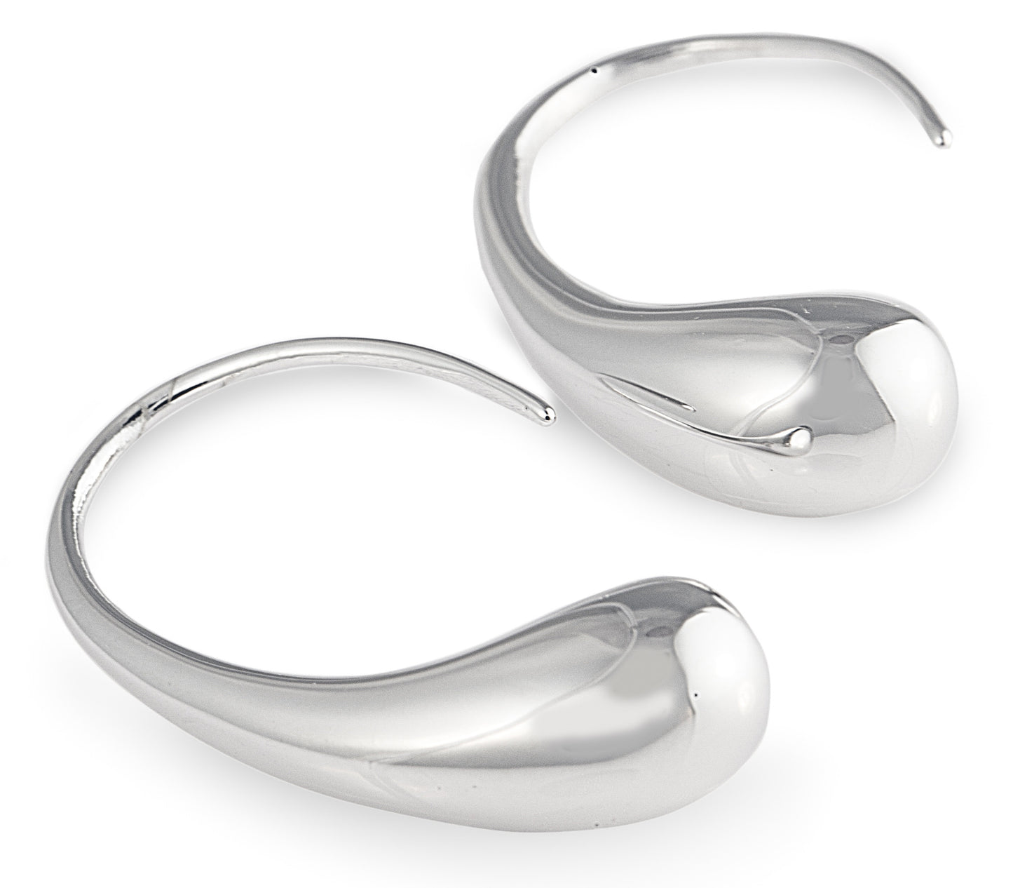 These beautiful Teardrop Earrings in 925 sterling silver feature a modern and edgy shape, yet are still classic and timeless. Luxurious jewellery that's perfect for everyday comfortable wear. Jewellery by Bellagio & Co. Worldwide shipping.