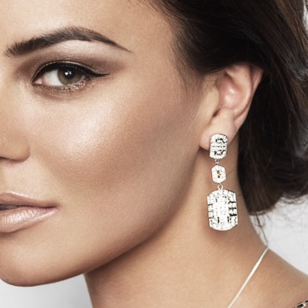 Great Gatsby Art Deco Style Drop Earrings in 925 Sterling Silver & Cubic Zirconia Stones. Worldwide shipping from Australia. Affordable luxury jewellery by Bellagio & Co.