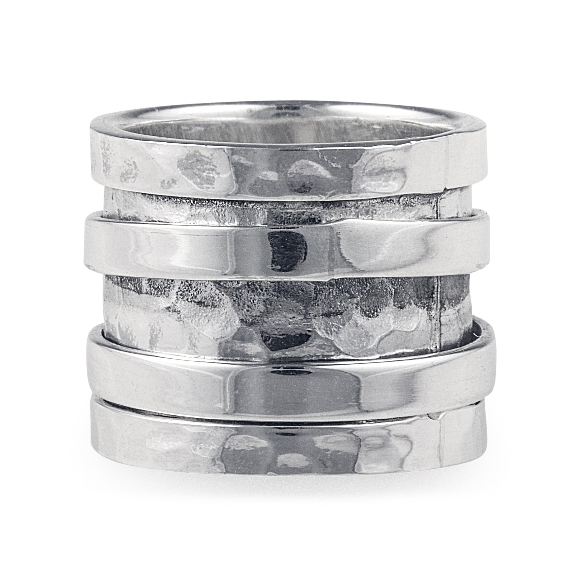 Silver Spin Ring in 925 Sterling Silver. Worldwide Shipping. Affordable luxury jewellery by Bellagio & Co.