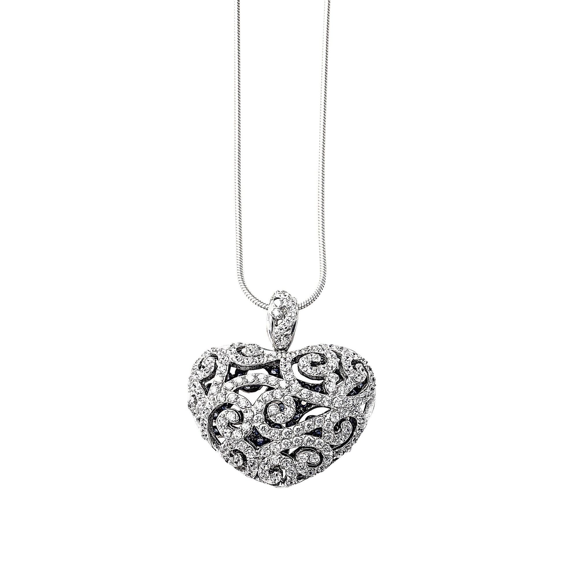 True Romance Necklace in 925 sterling silver. Hollow heart pendant encrusted with cubic zirconia stones. Worldwide shipping.