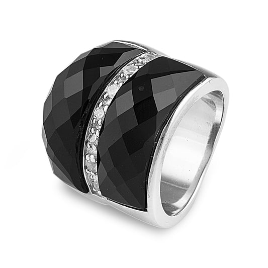 The opulent Milano Ring in 925 sterling silver with two large black onyx stones and a row of cubic zirconia stones. Shop rings & affordable luxury jewellery by Bellagio & Co. Worldwide shipping